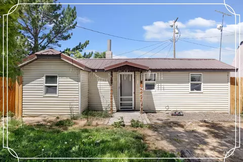 436 Oak St, Castleford, ID 83321