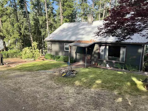96 Rocky Point Upper Rd, Plummer, ID 83851 photo 2