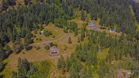 1619 Neighbors Ln, Orofino, ID 83544