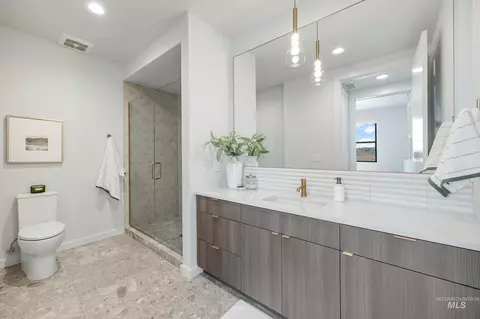 Bath - 4430 E Haystack St #210, Boise, ID 83716 photo 1 of 2