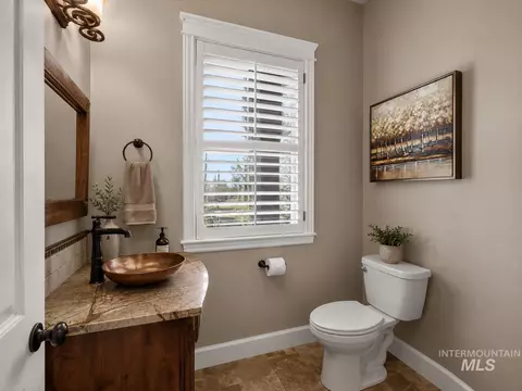 Bath - 3494 S Sugar Loaf Pl, Eagle, ID 83616 photo 8 of 8