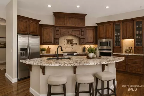 Kitchen - 3494 S Sugar Loaf Pl, Eagle, ID 83616 photo 2 of 5