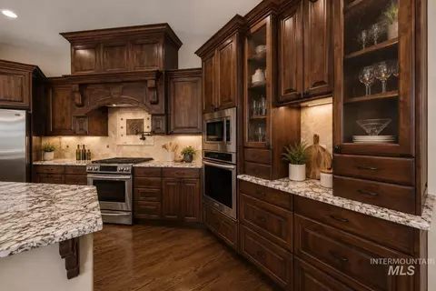 Kitchen - 3494 S Sugar Loaf Pl, Eagle, ID 83616 photo 4 of 5