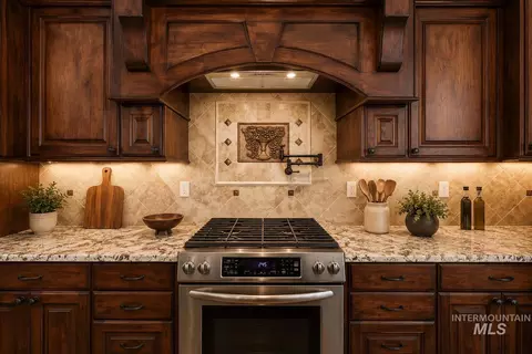 Kitchen - 3494 S Sugar Loaf Pl, Eagle, ID 83616 photo 5 of 5