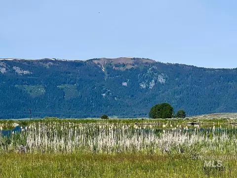 1765 Pine Lakes Ranch Dr, Cascade, ID 83611 photo 9