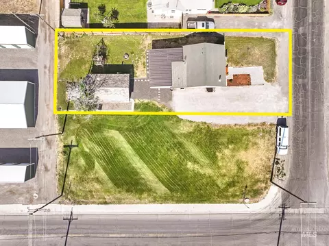 View/Area - 107 W Midway St, Filer, ID 83328 photo 2 of 4