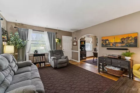 412 E Pine Ave, Meridian, ID 83642 photo 6