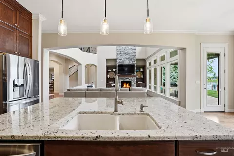 Kitchen - 6103 W Founders Dr, Eagle, ID 83616 photo 1 of 6