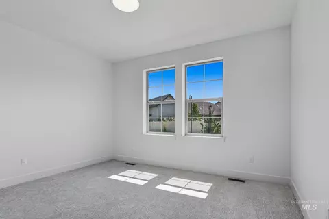 Bedroom - 1730 N Green Pine Ln, Star, ID 83669 photo 3 of 6