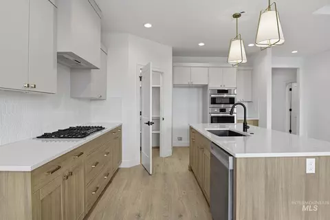Kitchen - 1730 N Green Pine Ln, Star, ID 83669 photo 2 of 3