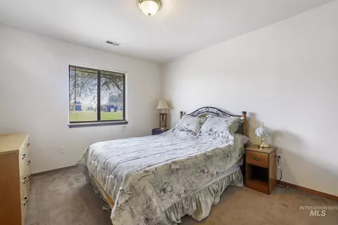 Bedroom - 35 Sun Mdws E, Jerome, ID 83338 photo 6 of 6