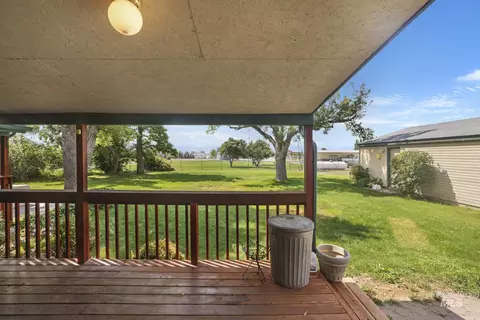 Exterior - 35 Sun Mdws E, Jerome, ID 83338 photo 5 of 20