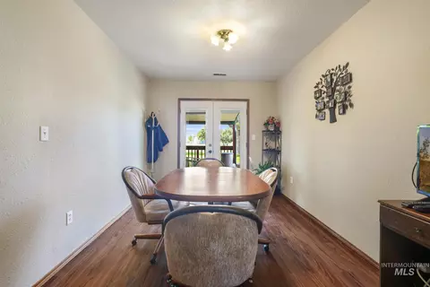 Dining - 35 Sun Mdws E, Jerome, ID 83338 photo 1 of 2