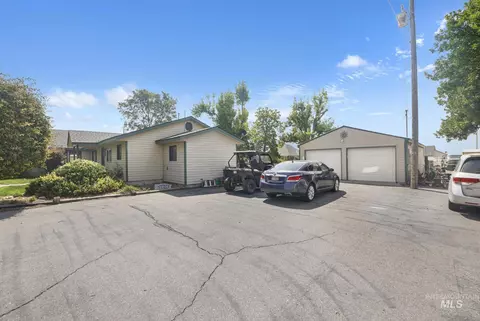 Exterior - 35 Sun Mdws E, Jerome, ID 83338 photo 15 of 20
