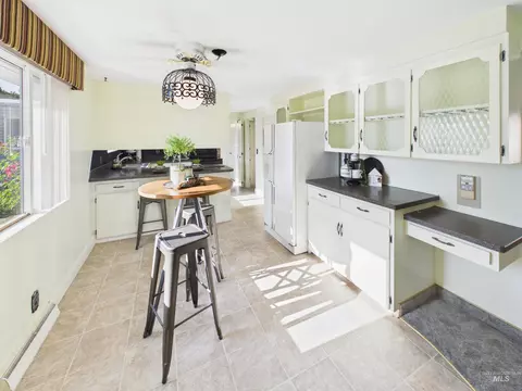 Kitchen - 334 S 4th St, Rupert, ID 83350 photo 1 of 3