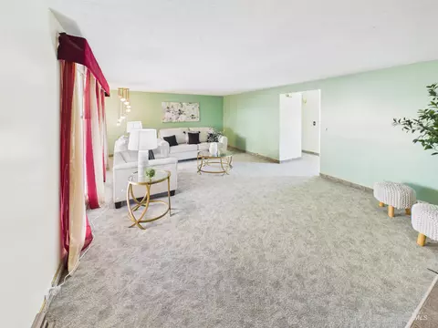 Living - 334 S 4th St, Rupert, ID 83350 photo 3 of 4