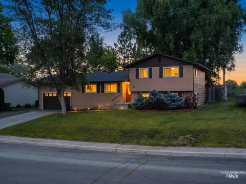 618 Dawn Dr, Grangeville, ID 83530