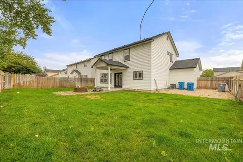 Exterior - 5203 Wallace Way, Caldwell, ID 83607 photo 9 of 11