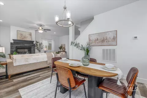 Dining - 5203 Wallace Way, Caldwell, ID 83607 photo 4 of 4