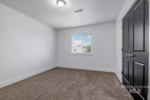 Bedroom - 5203 Wallace Way, Caldwell, ID 83607 photo 3 of 3