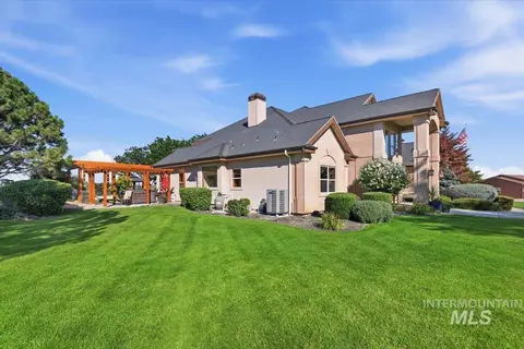 Exterior - 20337 Maggard Ln, Caldwell, ID 83607 photo 5 of 13