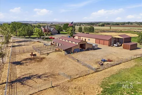 Exterior - 20337 Maggard Ln, Caldwell, ID 83607 photo 3 of 13