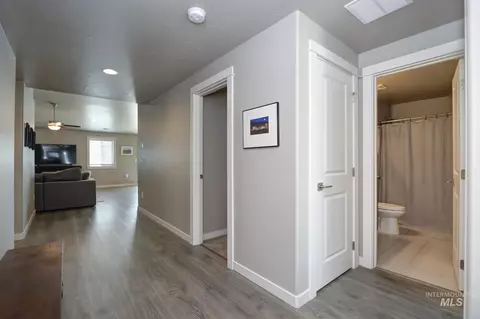Entry Way - 1169 N Ryde Ave, Kuna, ID 83634 photo 4 of 6
