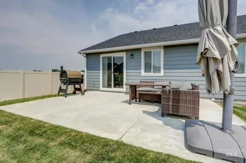 Exterior - 1169 N Ryde Ave, Kuna, ID 83634 photo 8 of 8