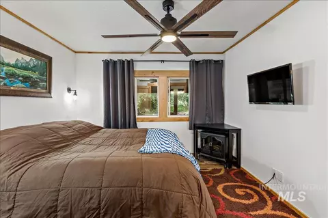 Bedroom - 79 Sunset Loop, Cascade, ID 83611 photo 1 of 4