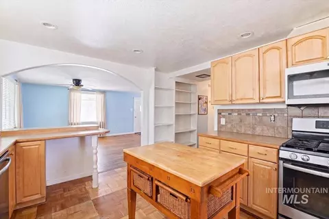 Kitchen - 202 E 4th St, Kuna, ID 83634 photo 3 of 3