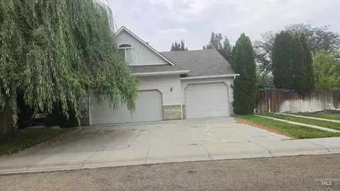 58 N Poplar Forest Pl, Nampa, ID 83651