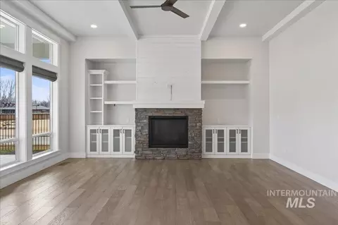 Living - 604 S Rivermist Ave, Star, ID 83669 photo 3 of 5