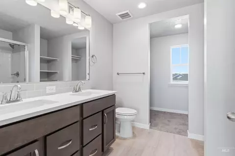 Bath - 3530 E Jared St, Kuna, ID 83634 photo 1 of 2