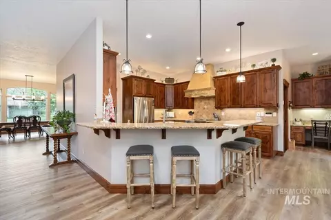 Kitchen - 731 W Bogus View Dr, Eagle, ID 83616 photo 1 of 4