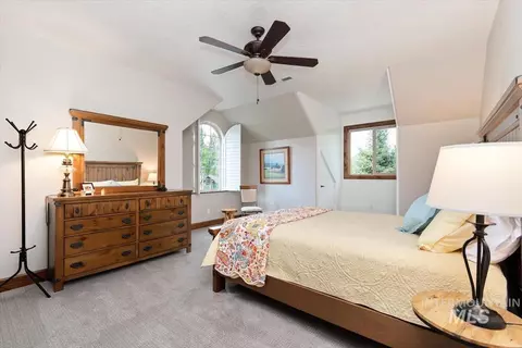 Bedroom - 731 W Bogus View Dr, Eagle, ID 83616 photo 4 of 4
