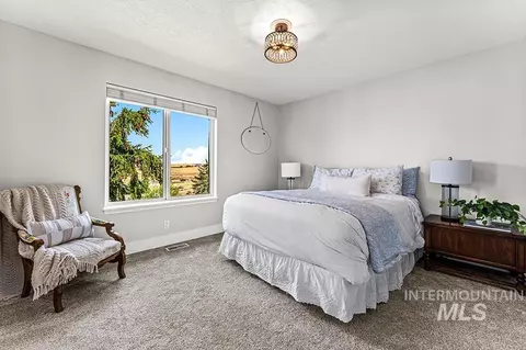 Bedroom - 8901 W Bugle Boy Ln, Eagle, ID 83616 photo 2 of 2