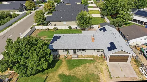 1205 Chicago St, Nampa, ID 83686