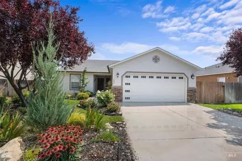 106 Bridgeport Ave, Caldwell, ID 83605