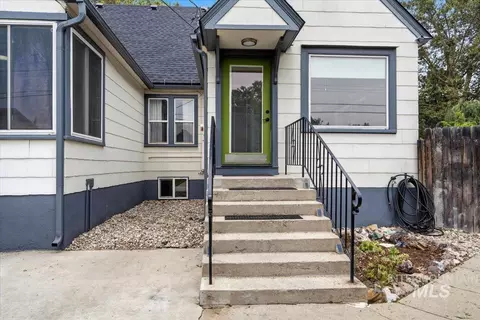 Exterior - 421 E 2nd St, Emmett, ID 83617 photo 2 of 11
