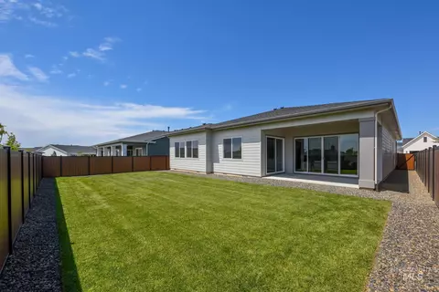 Exterior - 2640 N Silverbell Way, Eagle, ID 83616 photo 2 of 2