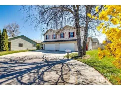 7919 W And 7921 W Colehaven Ct, Boise, ID 83704