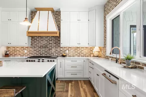 Kitchen - 7723 W Hevelius, Eagle, ID 83616 photo 4 of 5
