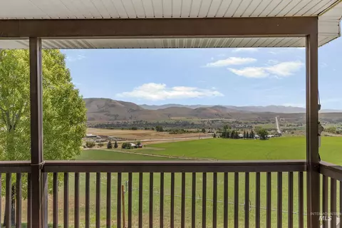 Exterior - 1457 E 4600 N, Preston, ID 83263 photo 3 of 6