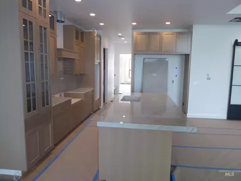 Kitchen - 3669 N Bellrock Ave, Eagle, ID 83616 photo 3 of 5