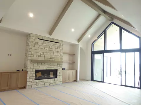 Living - 3669 N Bellrock Ave, Eagle, ID 83616 photo 1 of 6