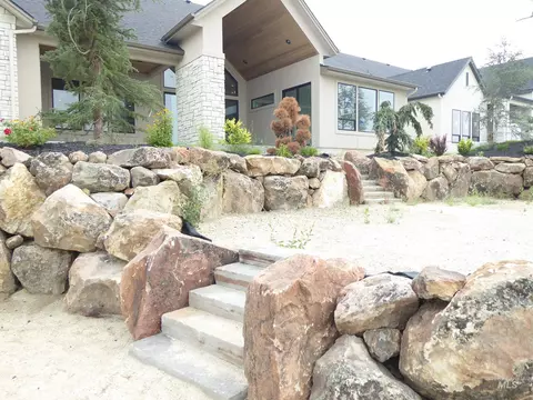 Exterior - 3669 N Bellrock Ave, Eagle, ID 83616 photo 4 of 12