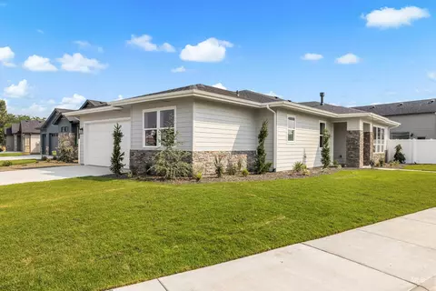 Exterior - 530 Mountain Loop Rd, Middleton, ID 83644 photo 1 of 5