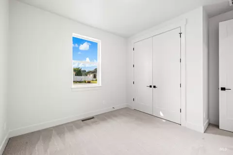 Bedroom - 530 Mountain Loop Rd, Middleton, ID 83644 photo 4 of 6