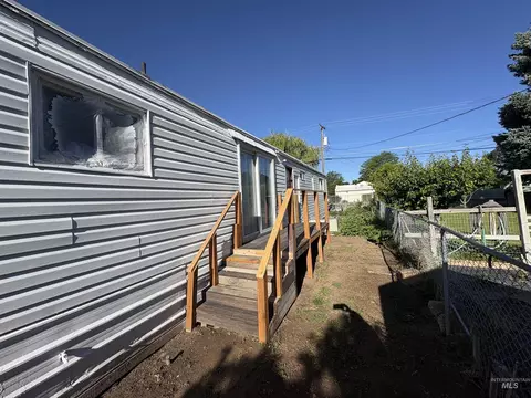 117 E 5th St, Shoshone, ID 83352 photo 12
