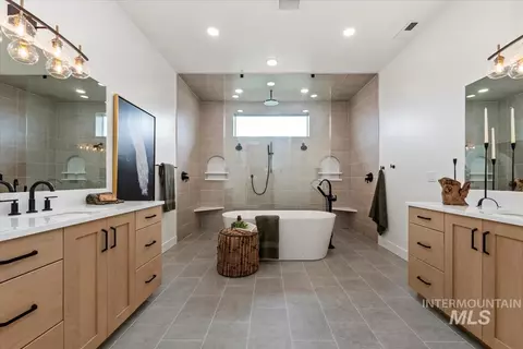Bath - 993 S Waning Ln, Eagle, ID 83616 photo 7 of 10